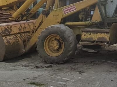 CATERPILLAR 426B (WHEELS / TYRES / RIMS) - Image 3