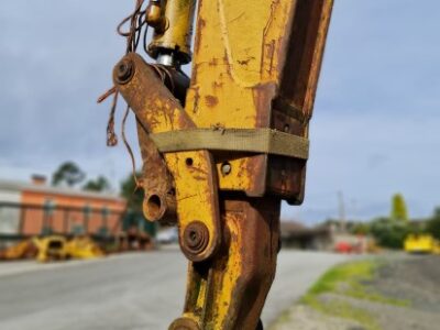 Alternative view of CATERPILLAR 426B (TELESCOPIC ARM AND BOOM)