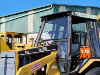 CATERPILLAR 426B (ORBITROL)
