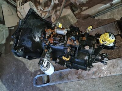 CATERPILLAR 416, 426, 426B, 428 (GEARBOX) - Image 3