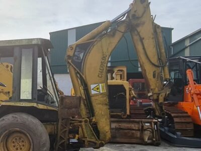 CATERPILLAR 426B (BOOM)