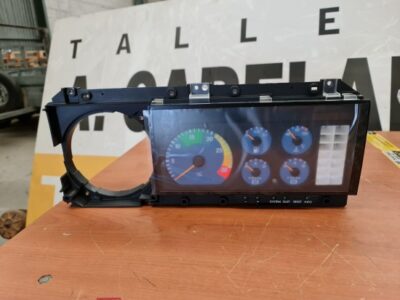 MERCEDES-BENZ    A 000 446 4421  (INSTRUMENT PANEL)
