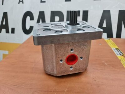FIAT HITACHI FL175 (POMPE HYDRAULIQUE) FIAT HITACHI FL175 (POMPE HYDRAULIQUE)