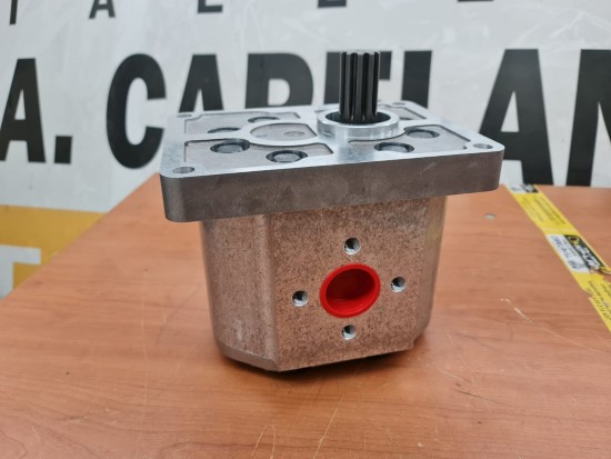 FIAT HITACHI FL175 (POMPE HYDRAULIQUE) FIAT HITACHI FL175 (POMPE HYDRAULIQUE) – Image 7