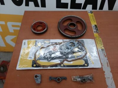 Alternative view of PERKINS (ENGINE OVERHAUL KIT)