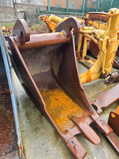 GODET: LARGEUR 60 CM (MACHINES 15-25 TN) GODET: LARGEUR 60 CM (MACHINES 15-25 TN) – Image 3
