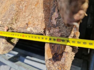 CATERPILLAR (BUCKET- WIDTH 105 CM) (MACHINES 20-30 TN)