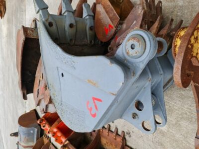 BUCKET- WIDTH 90 CM (MACHINE 15-25 TN)