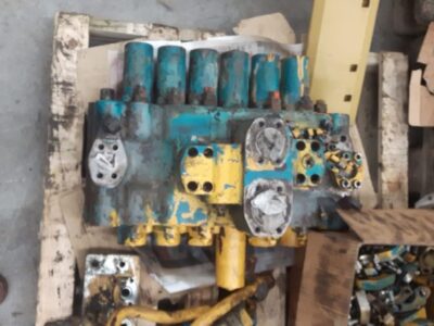 Alternative view of LIEBHERR 912, A922, 942 (DISTRIBUTOR)