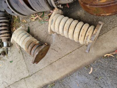 LIEBHERR 912LC LITRONIC, R912, R902, 942 LITRONIC (TRACK IDLER AND IDLER TENSION SPRING) - Image 3