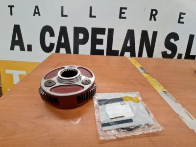 CASE 788 / 688 / 588 / WX150  (SATELITE/ PINION CARRIER- SWING REDUCTION GEAR) - Image 3