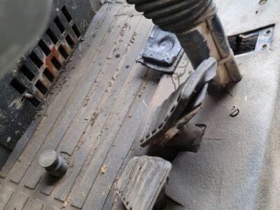 CASE 688, 788, 888, 988 (CABIN CONTROLS) - Image 3