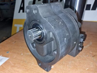 CATERPILLAR D6C, D6D, D7, D7F (STEERING PUMP)