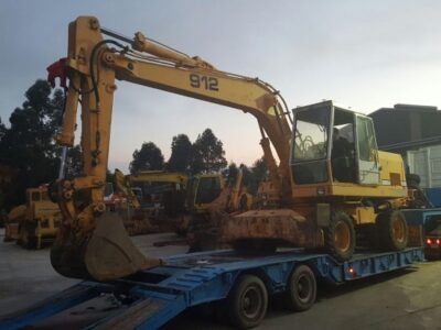LIEBHERR A912 / A912 LITRONIC (PIEZAS / DESGUACE) LIEBHERR A912 / A912 LITRONIC (PIEZAS / DESGUACE)