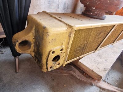 CATERPILLAR 955L (REFROIDISSEUR D'HUILE) CATERPILLAR 955L (REFROIDISSEUR D'HUILE)