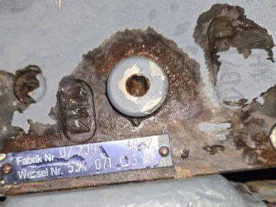 LIEBHERR 914 (HYDRAULIC CYLINDERS) LIEBHERR 914 (HYDRAULIC CYLINDERS)
