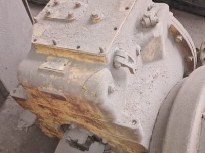 CATERPILLAR D6C, D6D (BOITE DE VITESSE AUTOMATIQUE) CATERPILLAR D6C, D6D (BOITE DE VITESSE AUTOMATIQUE)