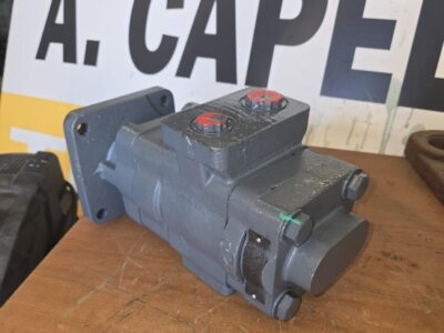 CASE 580K, 580SK (BOMBA HIDRÁULICA)
