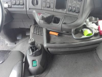 SCANIA 144 460 (CABINE) – Image 6