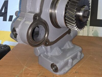 LIEBHERR 902, 912, 922, 932 (BOMBA DE AGUA) LIEBHERR 902, 912, 922, 932 (BOMBA DE AGUA)