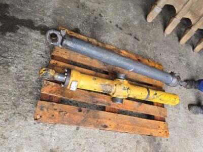 VOLVO BML70 (HYDRAULIC CYLINDERS) VOLVO BML70 (HYDRAULIC CYLINDERS)