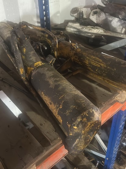 VOLVO BML70 (HYDRAULIC CYLINDERS) VOLVO BML70 (HYDRAULIC CYLINDERS) - Image 3
