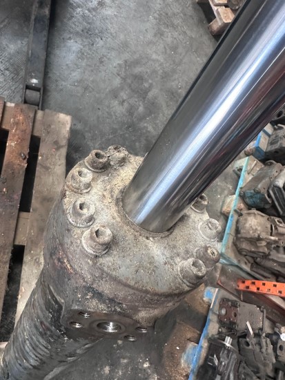 VOLVO BML70 (HYDRAULIC CYLINDERS) VOLVO BML70 (HYDRAULIC CYLINDERS) - Image 7
