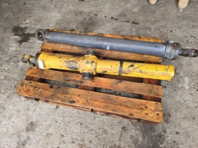 VOLVO BML70 (HYDRAULIC CYLINDERS) VOLVO BML70 (HYDRAULIC CYLINDERS)