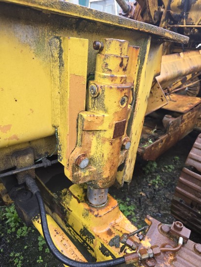 CASE 788 (FRONT AXLE OSCILLATION LOCK CYLINDER) CASE 788 (FRONT AXLE OSCILLATION LOCK CYLINDER) - Image 4