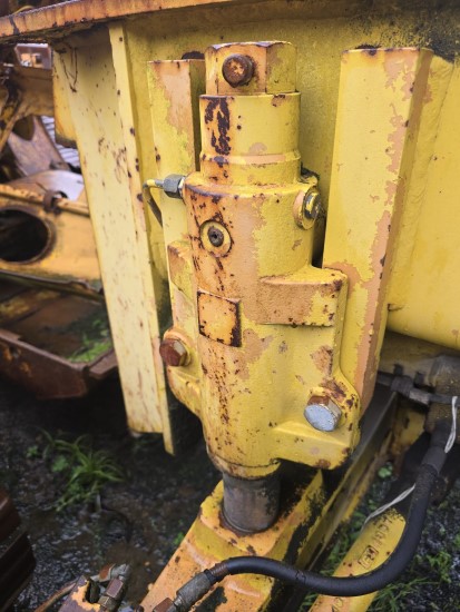 CASE 788 (FRONT AXLE OSCILLATION LOCK CYLINDER) CASE 788 (FRONT AXLE OSCILLATION LOCK CYLINDER) - Image 5
