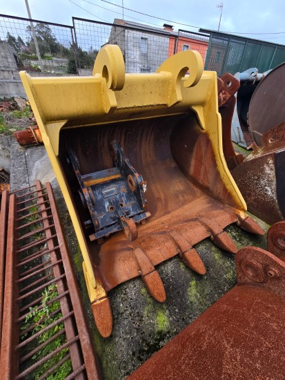 CATERPILLAR 330 (GODET: LARGEUR 170 CM) CATERPILLAR 330 (GODET: LARGEUR 170 CM) – Image 3