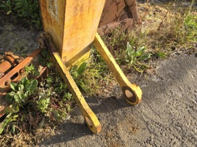 NEW HOLLAND E215B (LINK COUPLER // PITMAN // H- LINK) NEW HOLLAND E215B (LINK COUPLER // PITMAN // H- LINK)