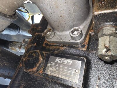 NEW HOLLAND E215B (HYDRAULIC PUMP) NEW HOLLAND E215B (HYDRAULIC PUMP)