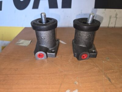 Alternative view of MASSEY FERGUSON 50HX (CILINDROS/ PISTONES DE FRENO DEL DESPLAZADOR)